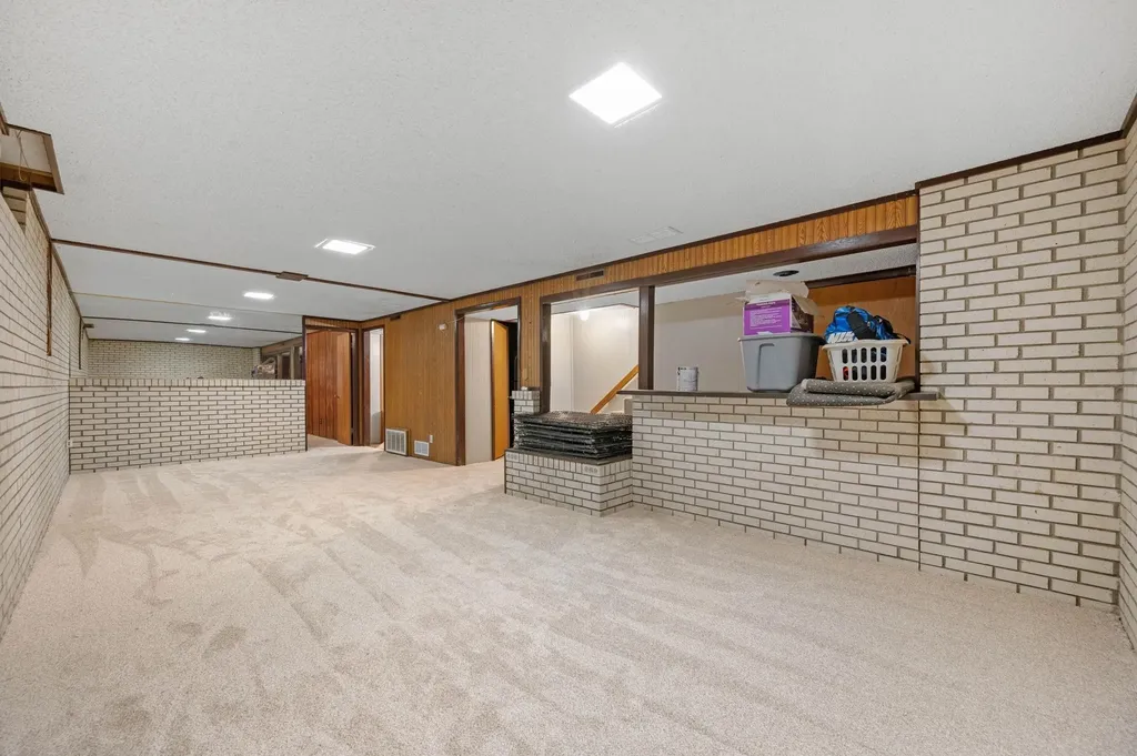 1418 Money Street Augusta KS 67010