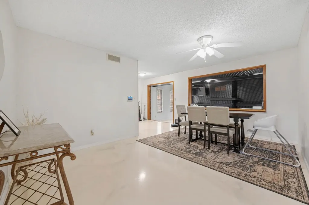 1418 Money Street Augusta KS 67010