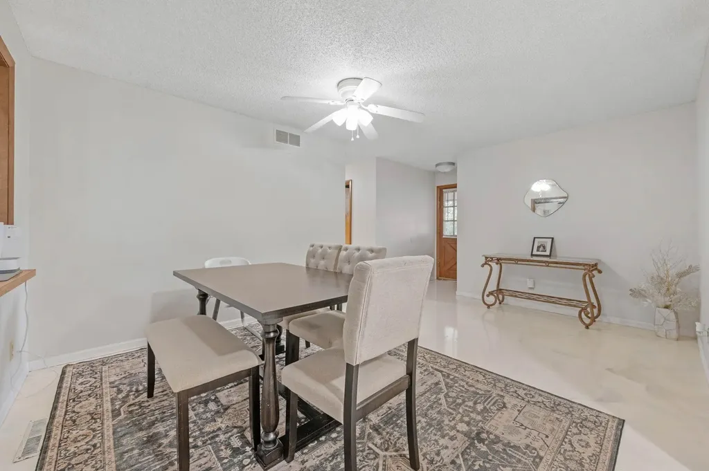 1418 Money Street Augusta KS 67010