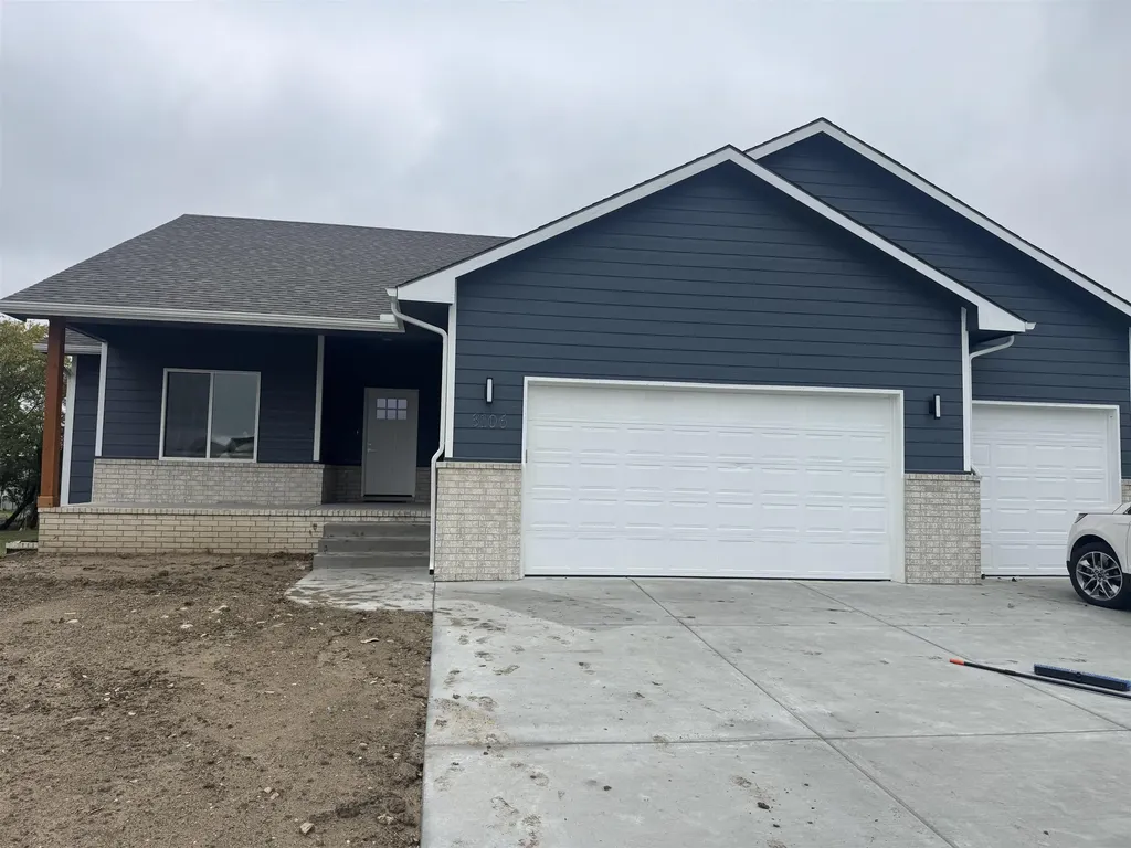 3106 Fairchild Court Park City KS 67219
