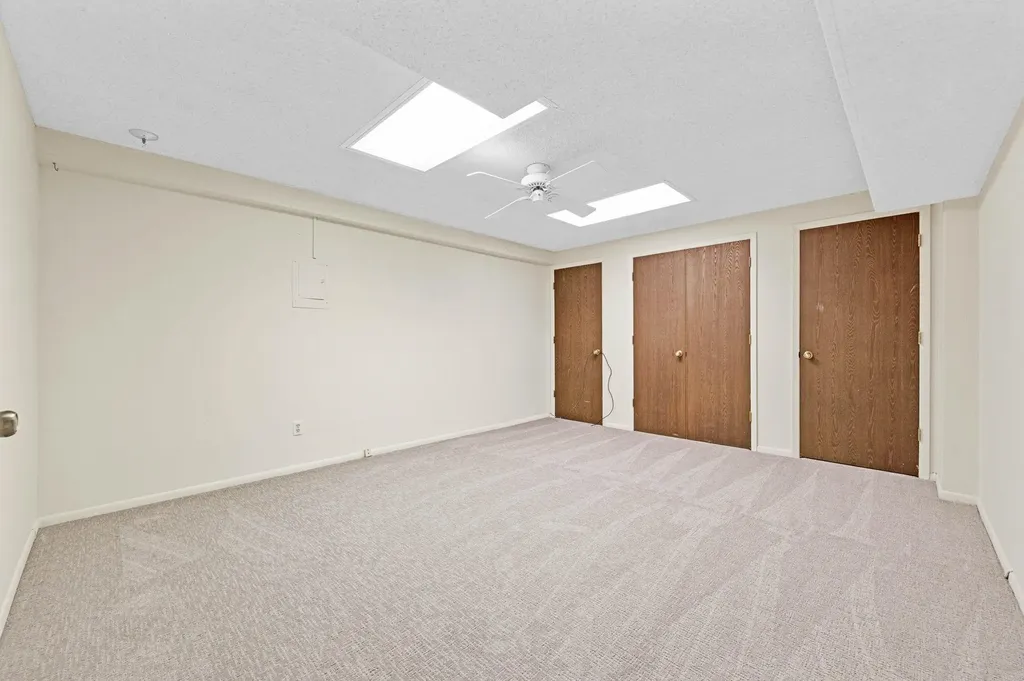 8419 E Harry Wichita KS 67207