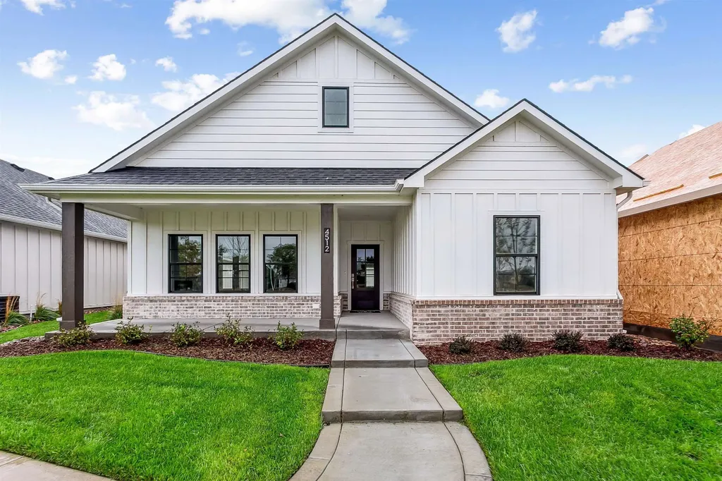 4512 N Harborside Street Wichita KS 67204