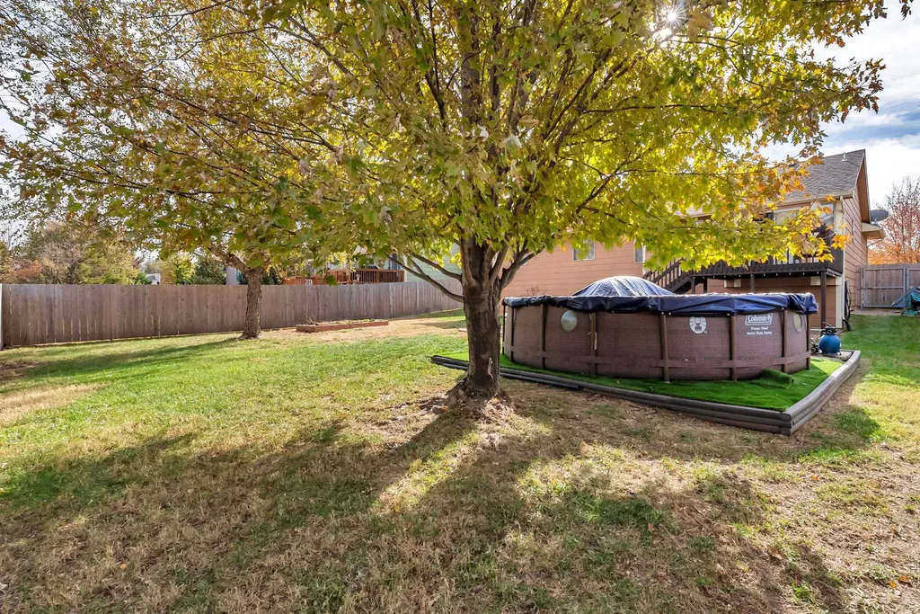 1528 E Prairie Hill Street Park City KS 67219