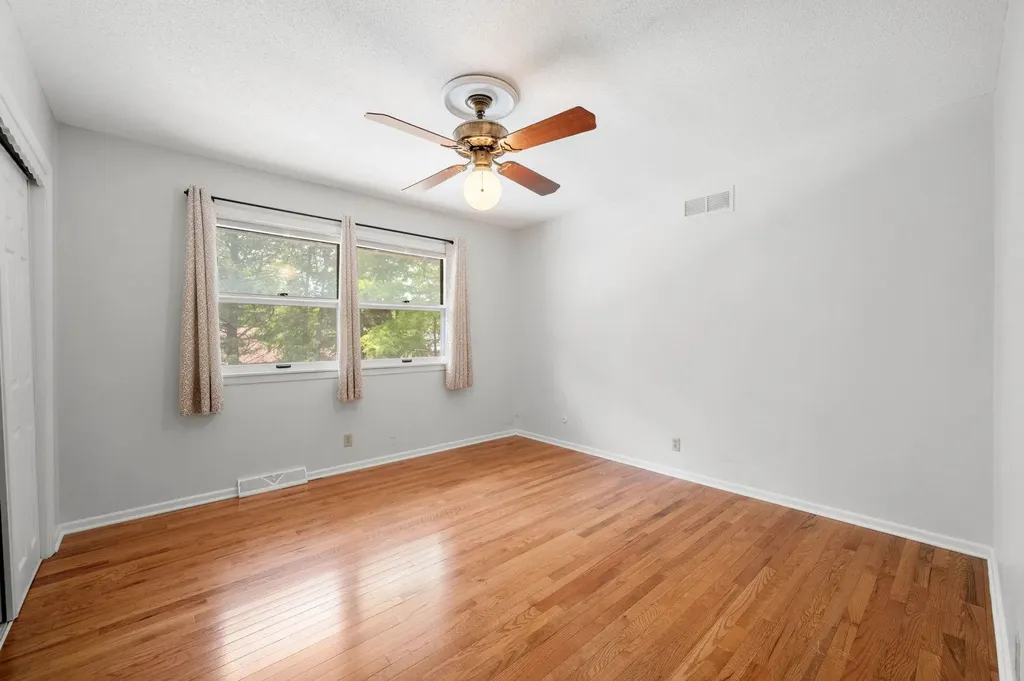 7911 E Donegal Street Wichita KS 67206
