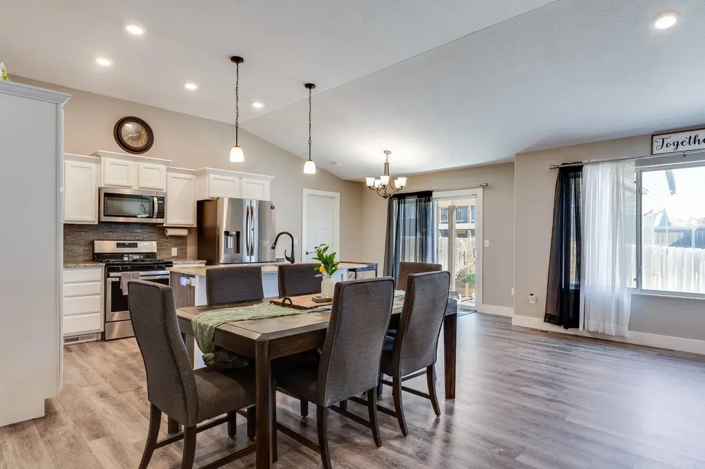 3040 N Susan Lane Mulvane KS 67110