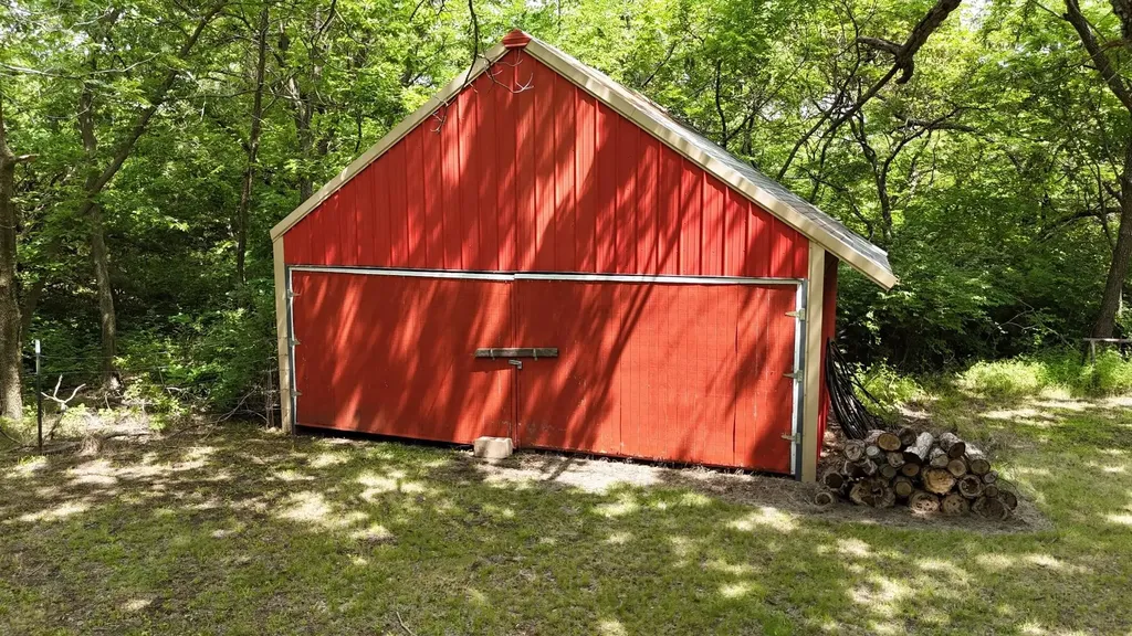 10498 SW 90th Street Augusta KS 67010