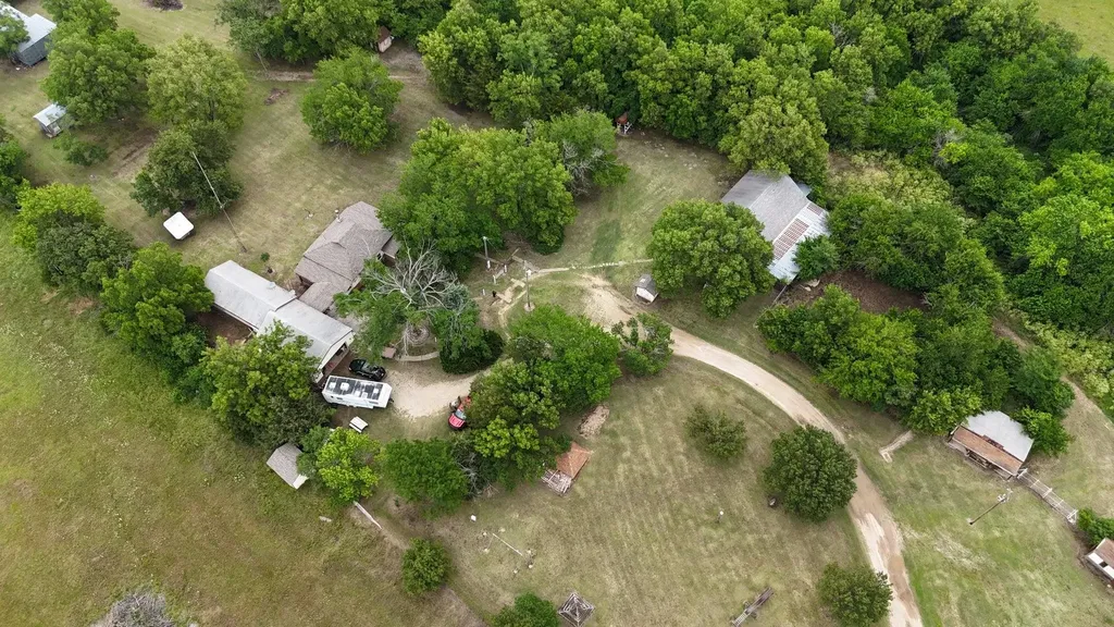 10498 SW 90th Street Augusta KS 67010