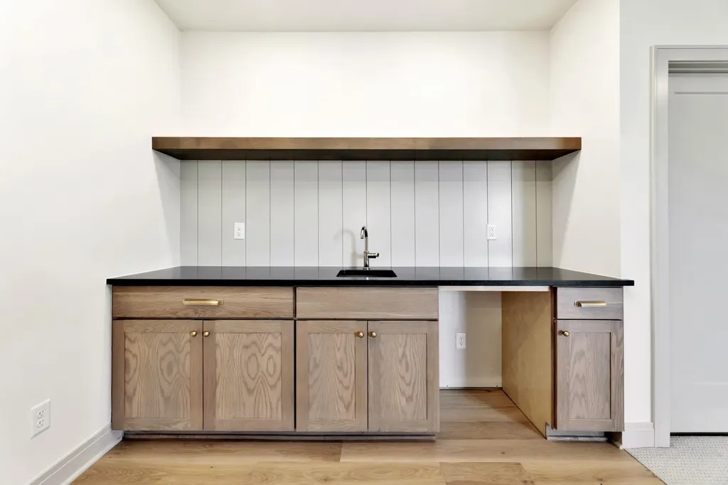 3650 N Bristol Court Wichita KS 67226