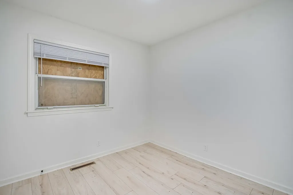 1508 E Catalina Wichita KS 67216