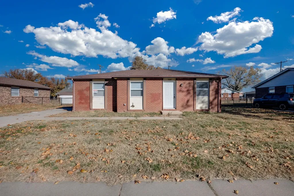 1508 E Catalina Wichita KS 67216