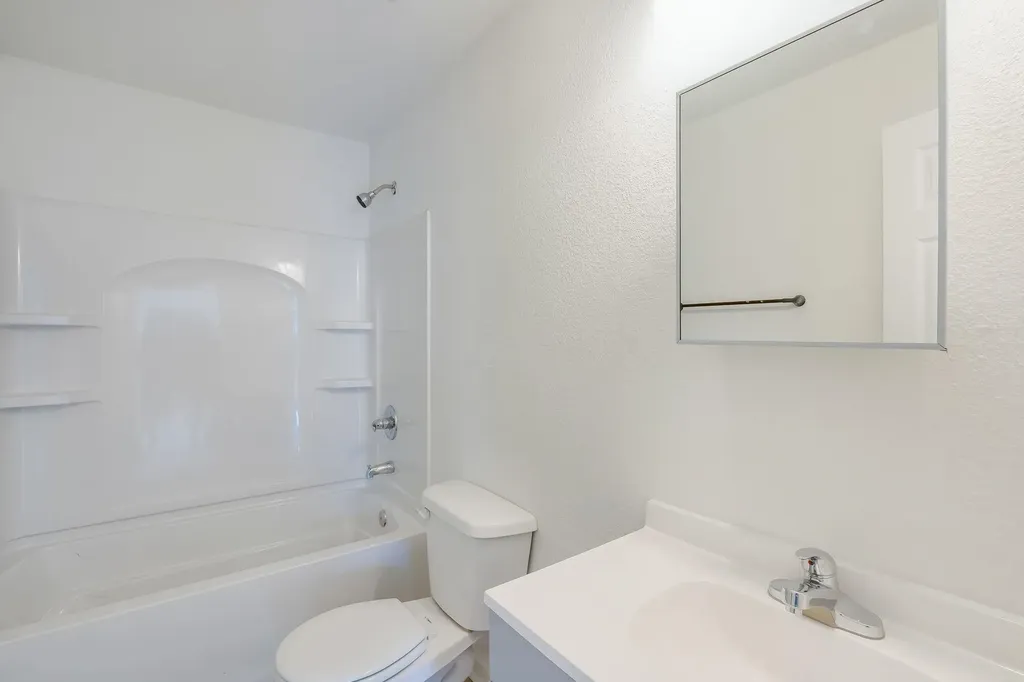 1508 E Catalina Wichita KS 67216