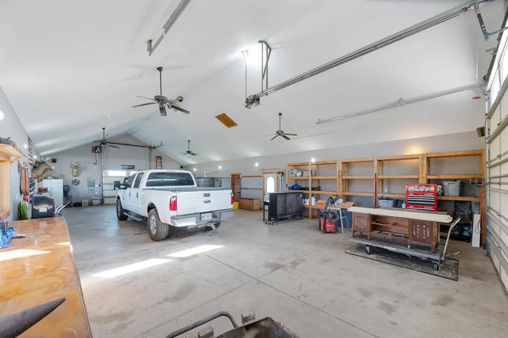 4340 S 375th Street W Cheney KS 67025