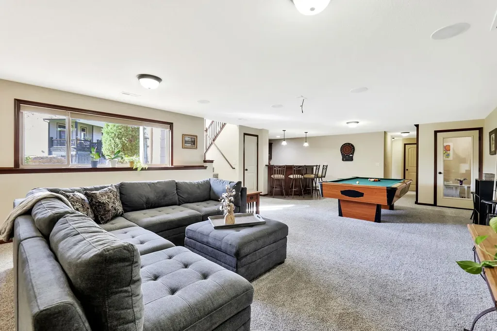 1011 N Beau Jardin Court Derby KS 67037