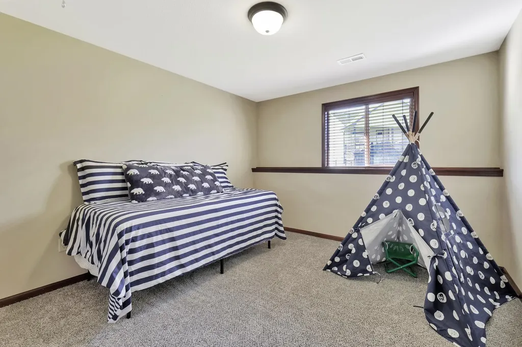 1011 N Beau Jardin Court Derby KS 67037