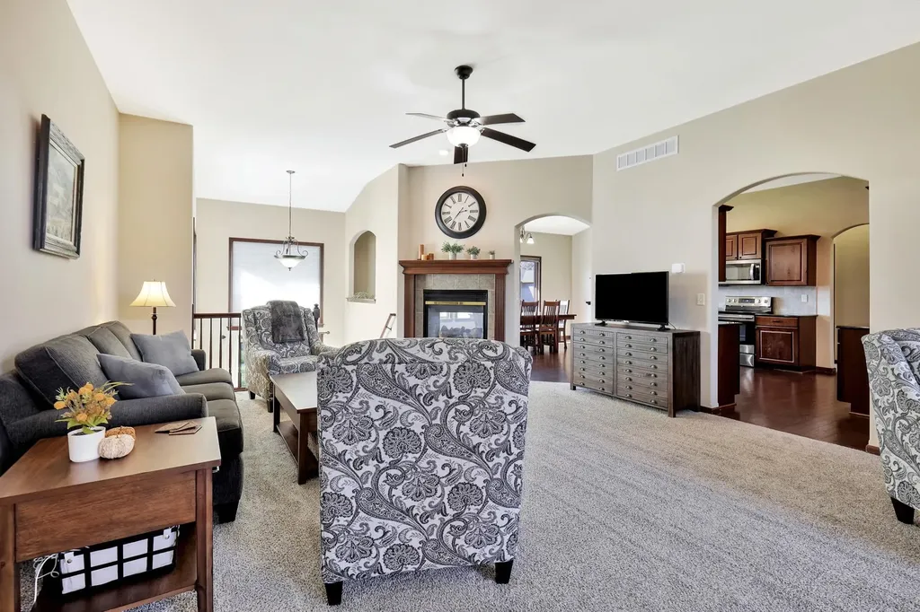 1011 N Beau Jardin Court Derby KS 67037