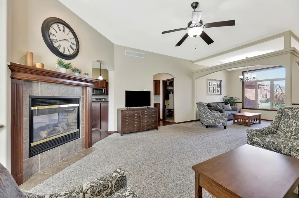 1011 N Beau Jardin Court Derby KS 67037
