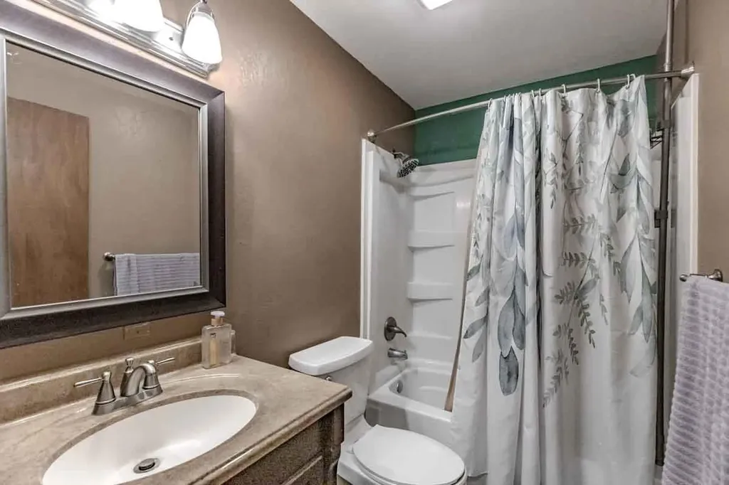 1626 N 14th Street Arkansas City KS 67005