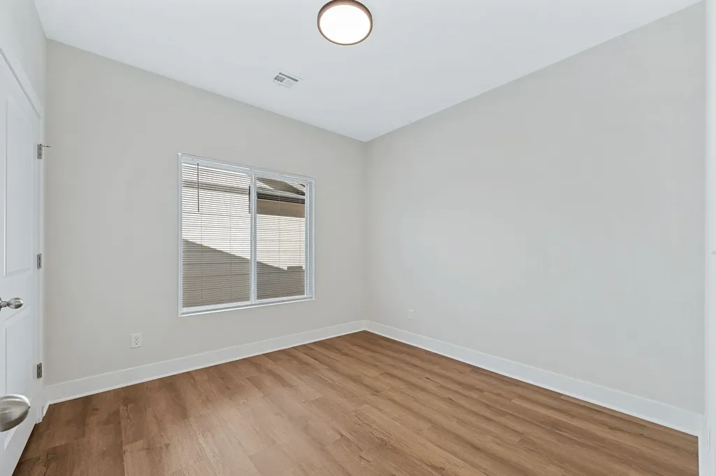 849 S Wybern Street Valley Center KS 67147-8977