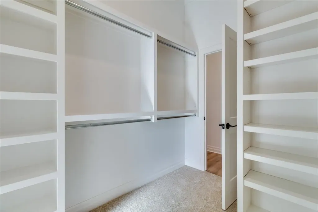 4431 N Grey Meadows Court Maize KS 67101