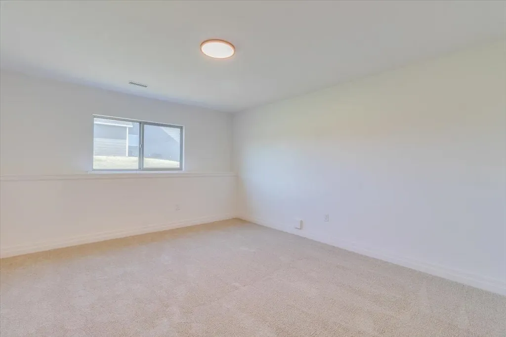 4431 N Grey Meadows Court Maize KS 67101