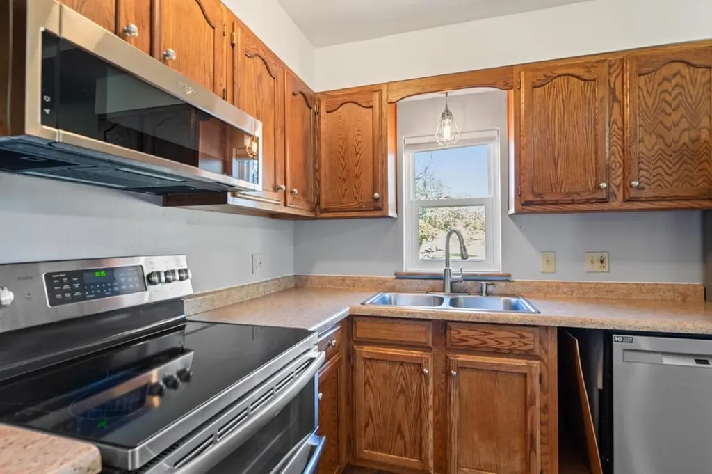 513 E Ash Street Douglass KS 67039