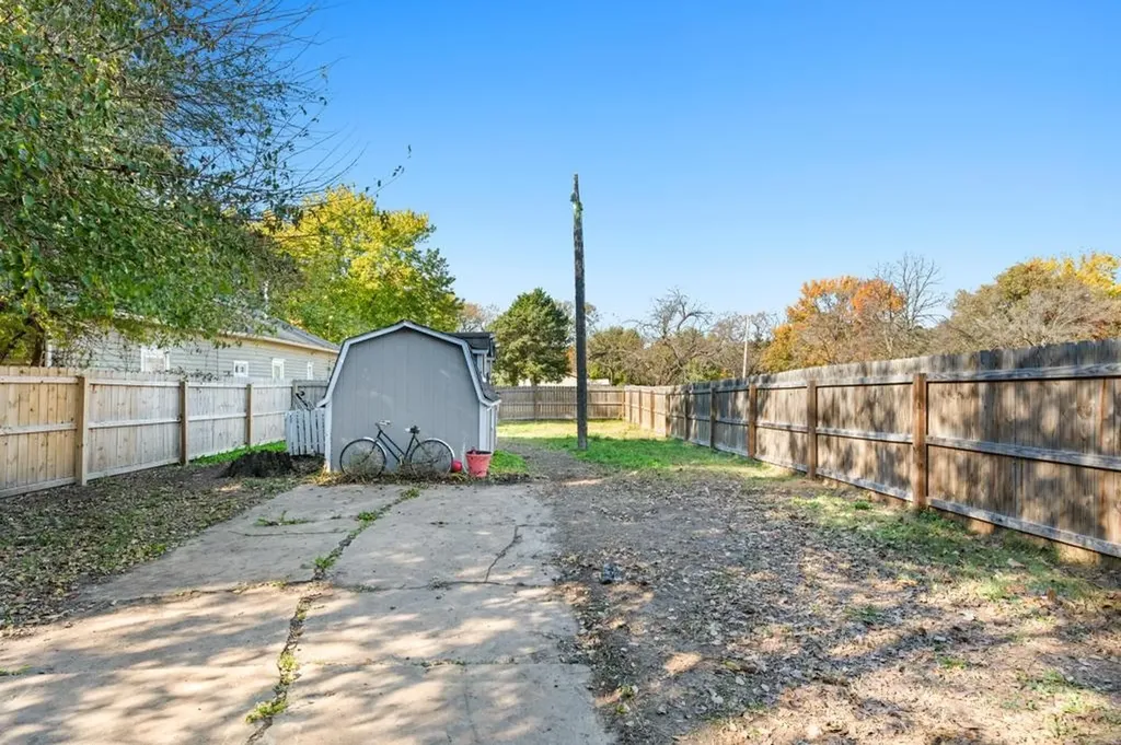 513 E Ash Street Douglass KS 67039