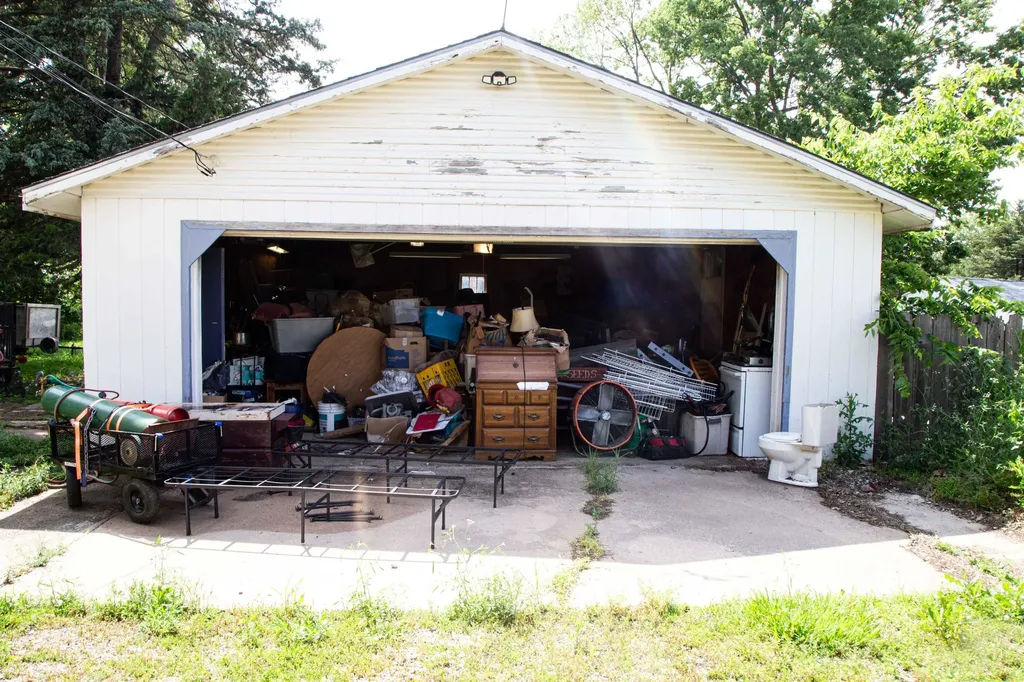 115 S 5th Street Fredonia KS 66736
