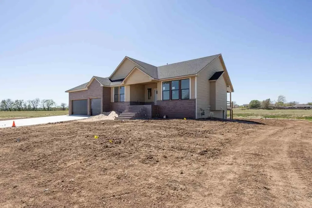 462 Stoney Creek Clearwater KS 67026