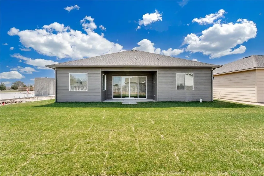 4434 N Sunny Court Wichita KS 67205