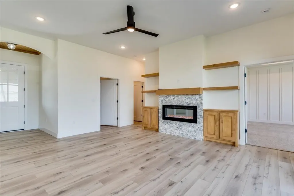 4434 N Sunny Court Wichita KS 67205