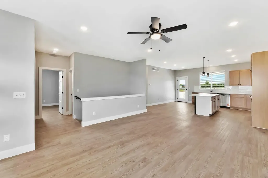 1137 W Trek Circle Goddard KS 67052