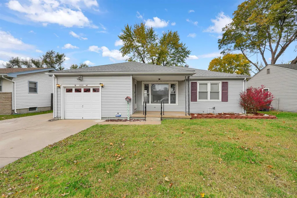 1808 W Dallas Street Wichita KS 67217
