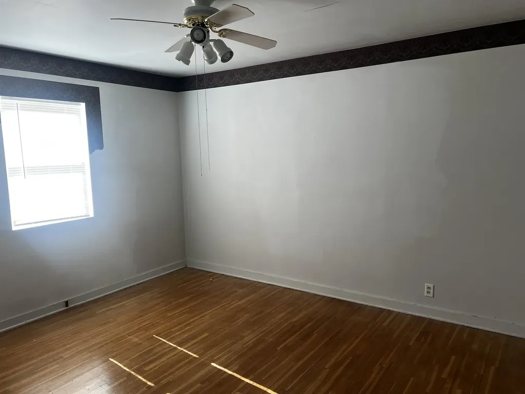 1702 N 8 Arkansas City KS 67005