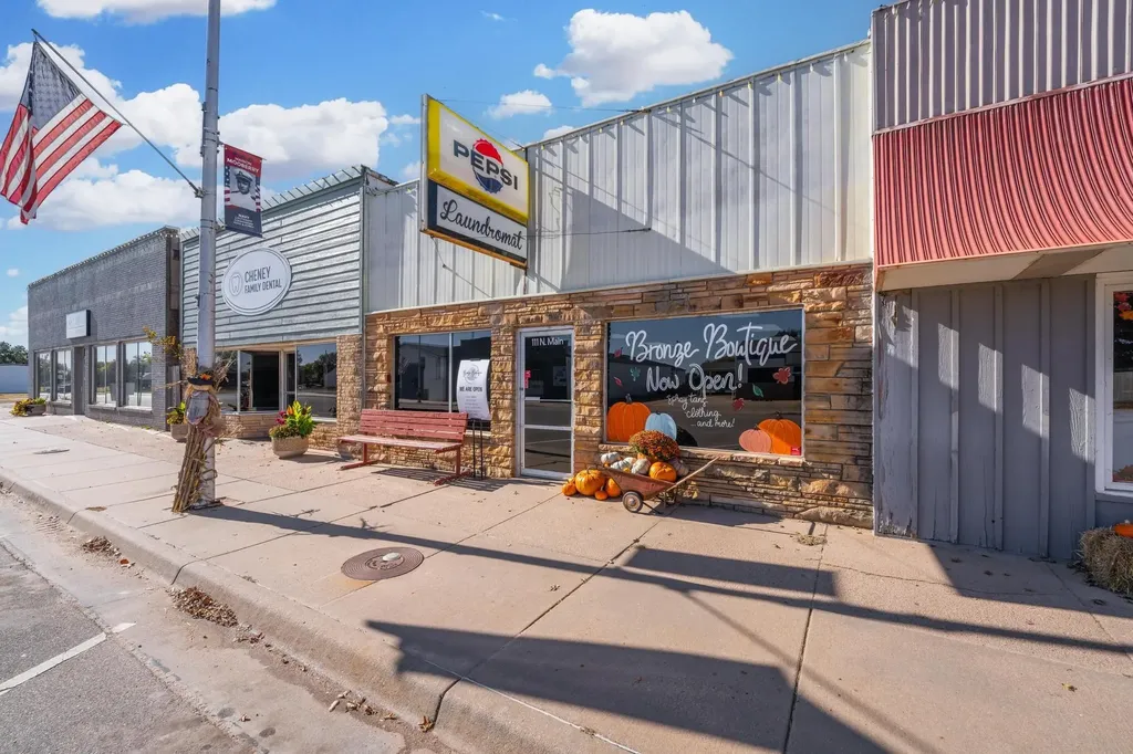 111 N Main Street Cheney KS 67025