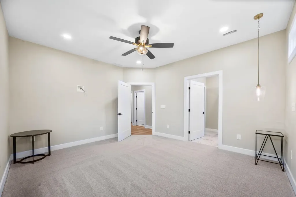 6134 N Hiebert Drive Park City KS 67219