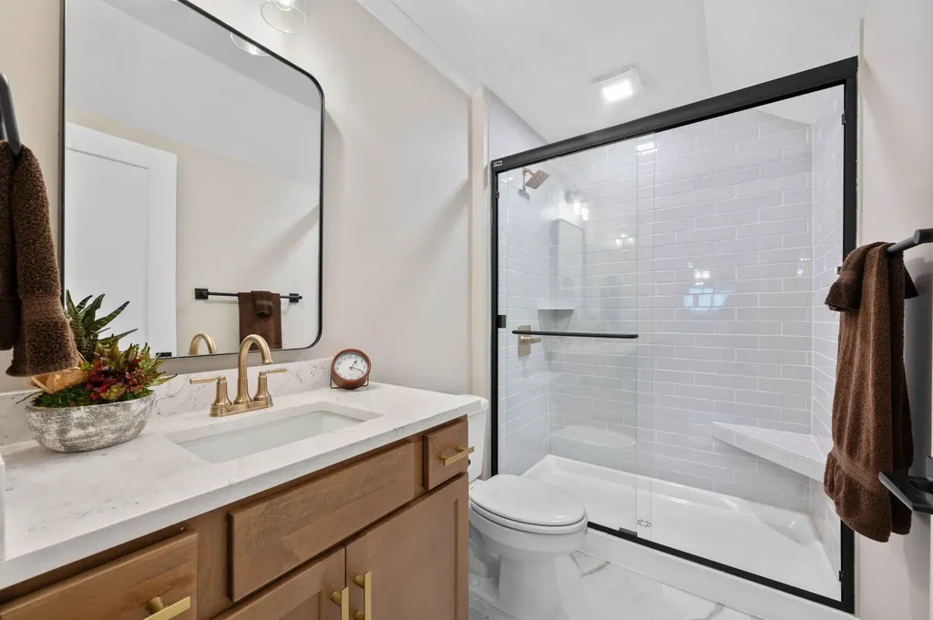 6134 N Hiebert Drive Park City KS 67219