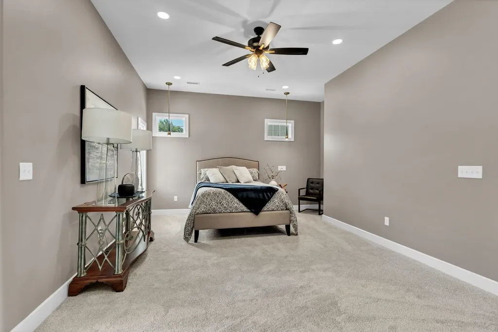 6130 N Hiebert Drive Park City KS 67219