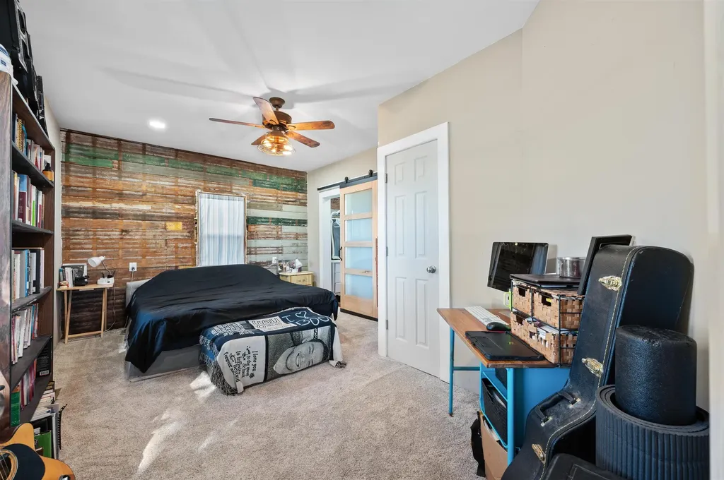 5202 N Willow Lake Burrton KS 67020