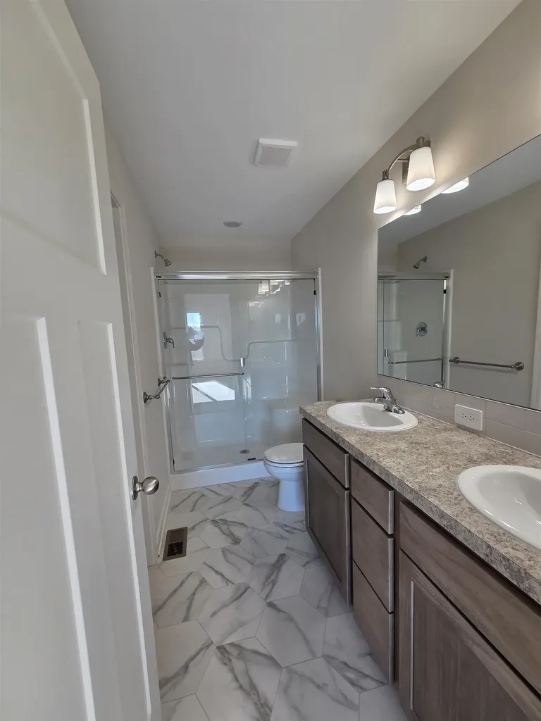 215 Summer Drive Newton KS 67114