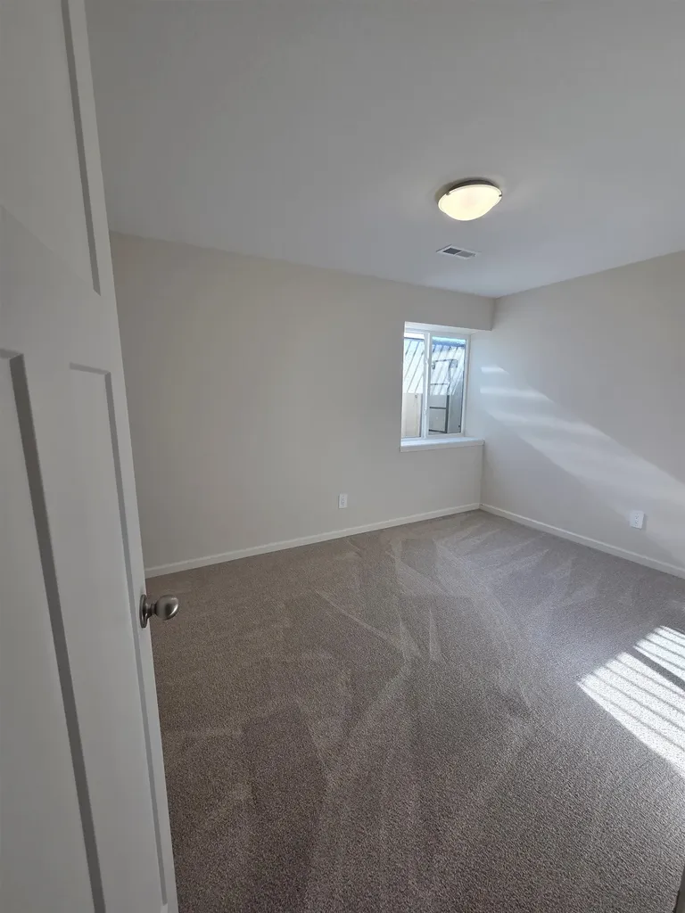 215 Summer Drive Newton KS 67114