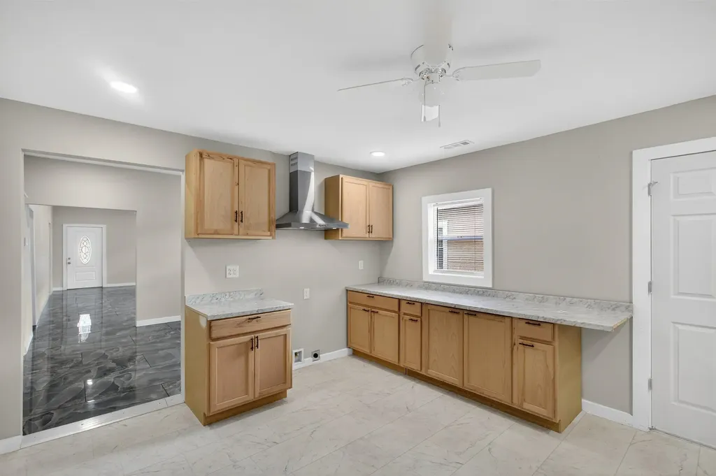 1231 S Topeka Avenue Wichita KS 67211