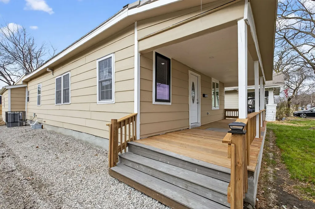 1231 S Topeka Avenue Wichita KS 67211