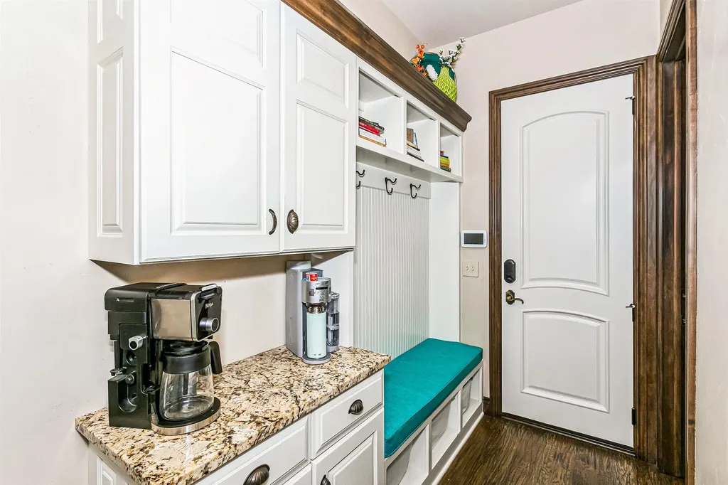 2009 N Clear Creek Court Wichita KS 67230