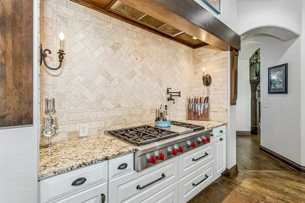 2009 N Clear Creek Court Wichita KS 67230