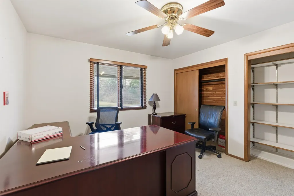 1559 N Woodlawn Wichita KS 67208