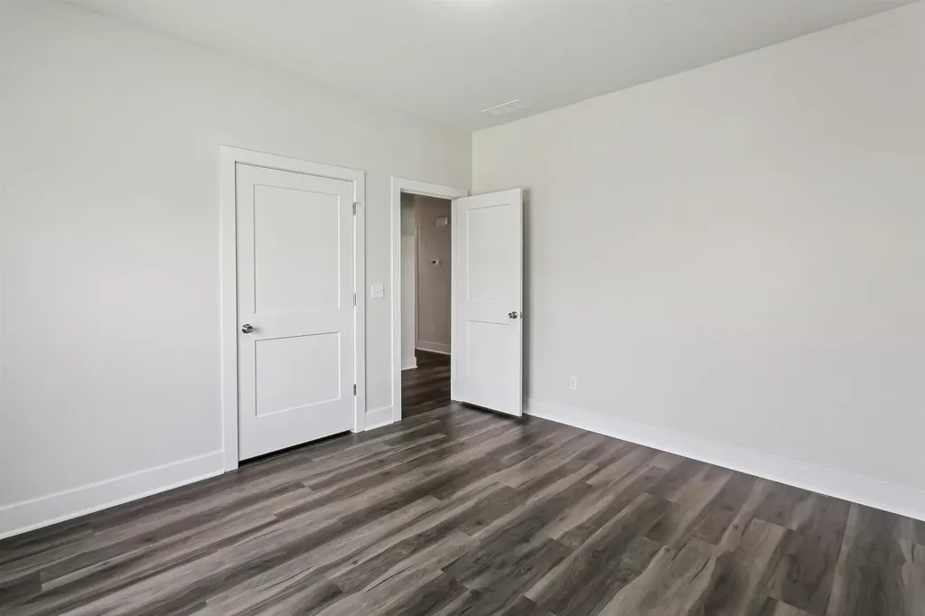 8968 E Forbes Circle Bel Aire KS 67226