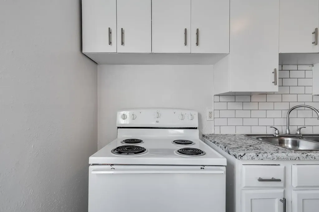 2801 E Harry Street Wichita KS 67211