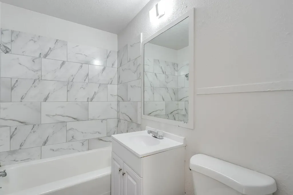 2801 E Harry Street Wichita KS 67211