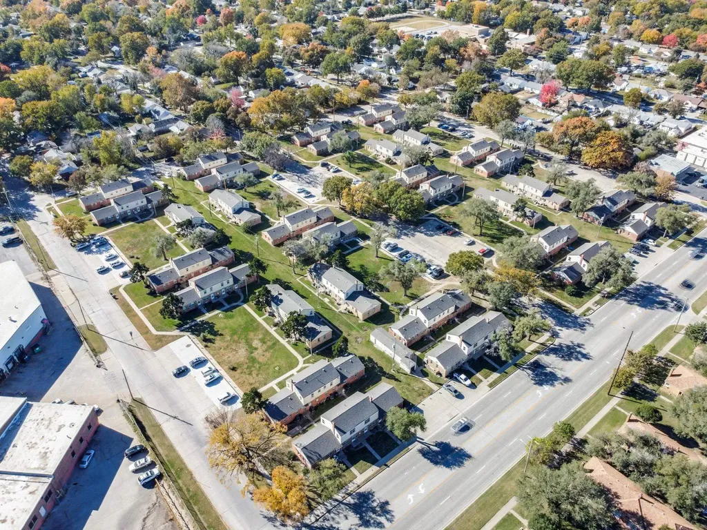 2801 E Harry Street Wichita KS 67211