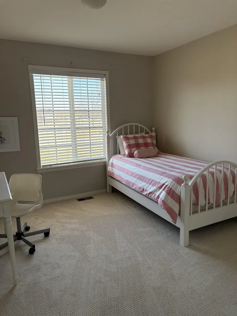 1625 E Woodbrook Lane Derby KS 67037